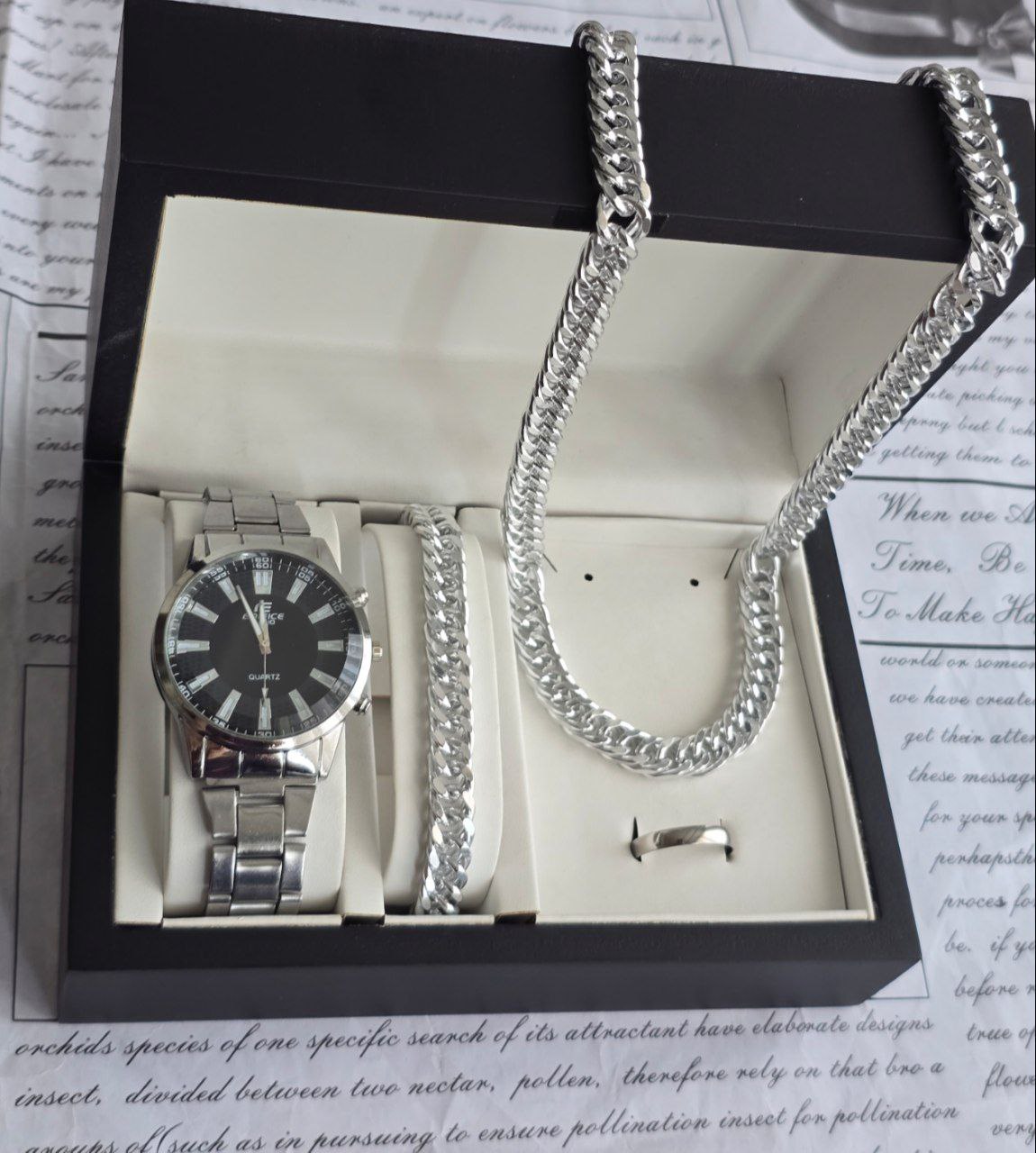 ست ساعت  و دستبند و گردنبند و حلقه جدید مردانه