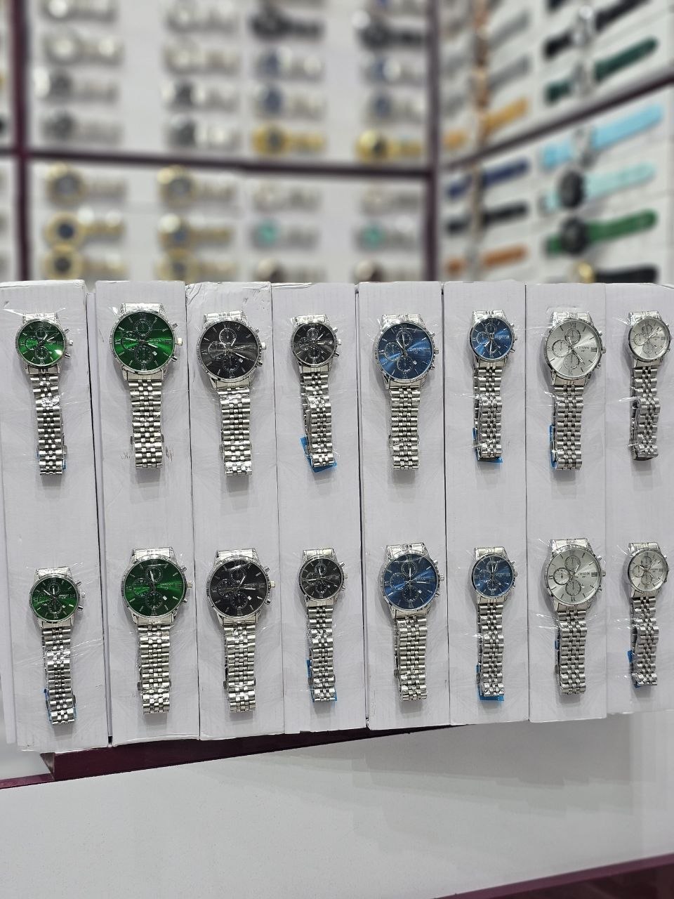CITIZEN    new collection        ست وی ای پی سیتیزن   دارای روزشمار  طرح کرنو گراف  قفل کلیپسی  موتورکوارتز  بنداستیل