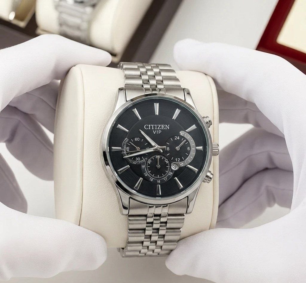 ☑️CITIZEN   Man collection  سیتیزن مردونه   بند استیل  قفل کلیپسی  قاب سیلور  دارای روز شمار  طرح کرنو